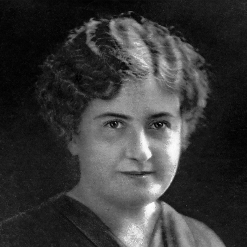 Portrait de Maria Montessori - Enseignement privé hors contrat