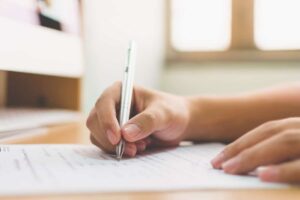 Obligation de déclaration des honoraires et frais